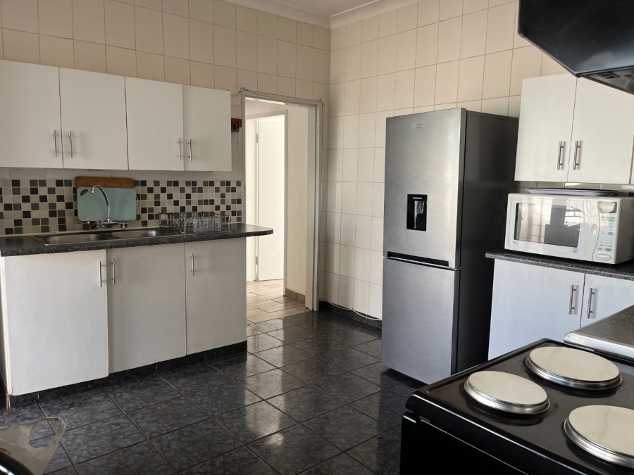 3 Bedroom Property for Sale in Potchefstroom South North West